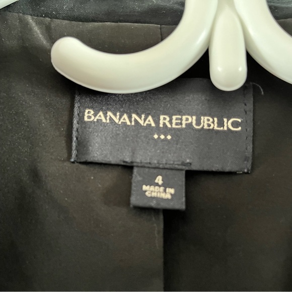 Banana Republic Black Double Breasted Blazer |Size 4 - Picture 3 of 4